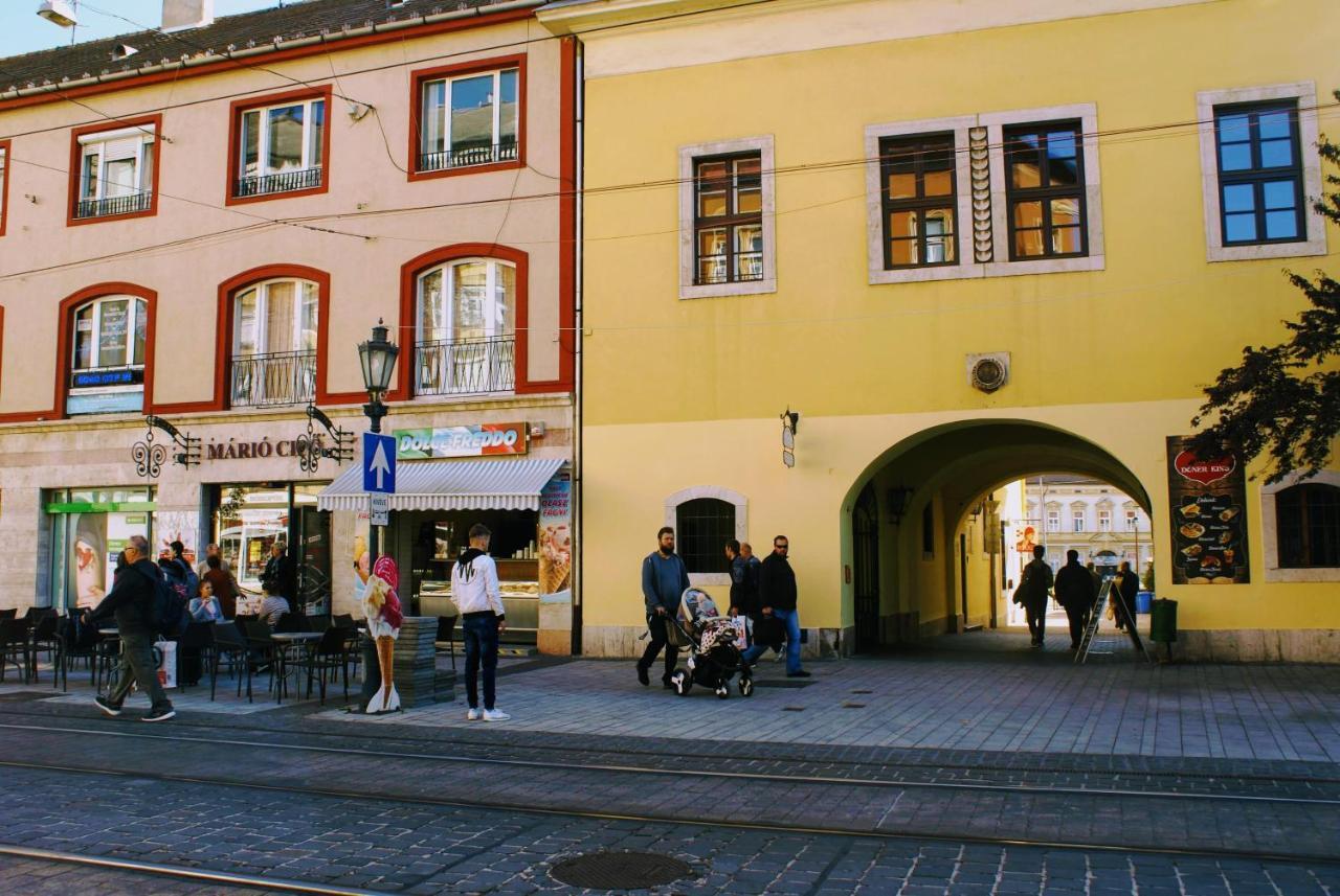 Parva Villa Miskolc Exterior foto